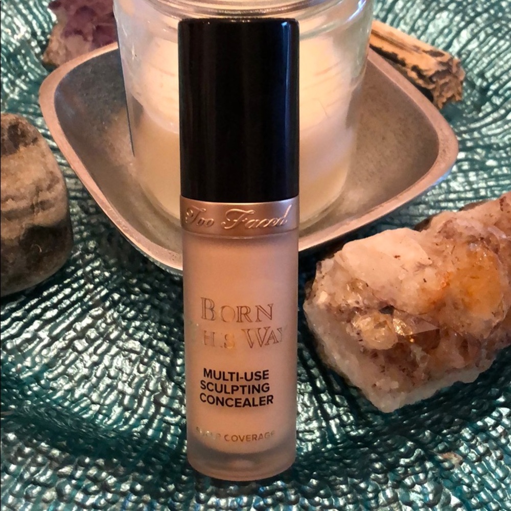 Born This Way Concealer - Light Beige